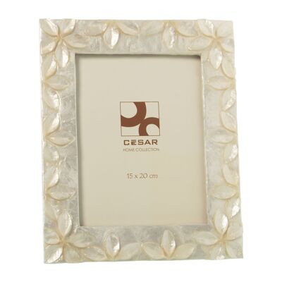MOTHER OF PEARL PHOTO HOLDER 15X20CM NATURAL FLOWER RELIEF _EXT:22X27.5X1CM ST37158