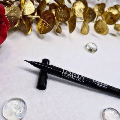 waterproof eyeliner brush