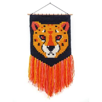 Sozo Cheetah Embroidery Kit