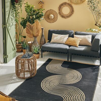 Black wave pattern outdoor rug