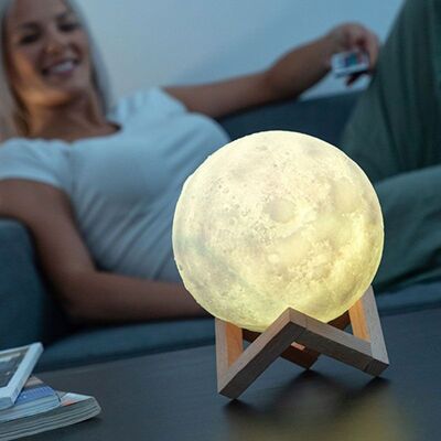 LED moon lamp with touch control