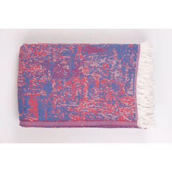 Akita XXL.    Couvre-lit aux couleurs vives avec un design en marbre intéressant.    Tissu double couche.    En 8 couleurs. 8