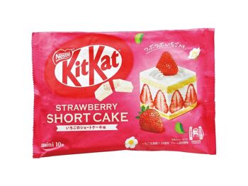 Kit kat fraise strawberry short cake 1