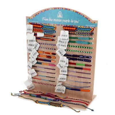 Handgefertigte Maya-Armbänder – sortiert