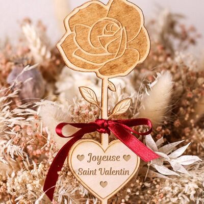 Wooden Rose To Give - Happy Valentine's Day