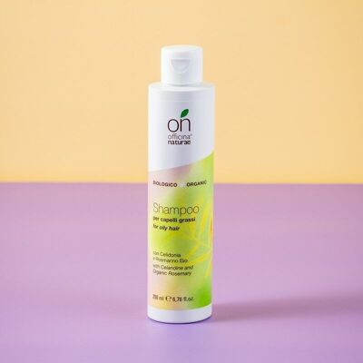 Champú para cabello graso