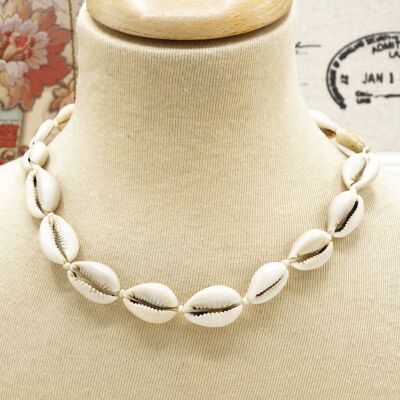 Cowrie Shell Choker Necklace