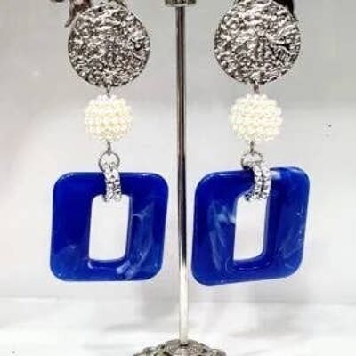 Boucles d'oreilles avec pendentifs et perle