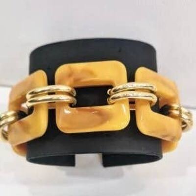 Bracelet with yellow resins