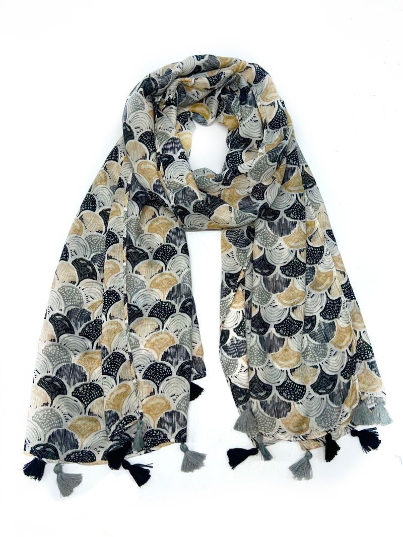 LN-13 Bedruckter Schal mit Pompon