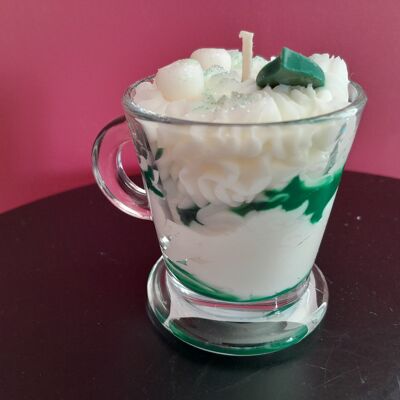Gourmet cup scented with lily of the valley