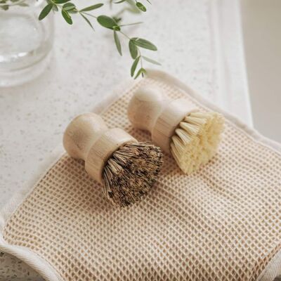 Bamboo Dish Brushes | Set of 2 Washing Up Scrubbing Brushes