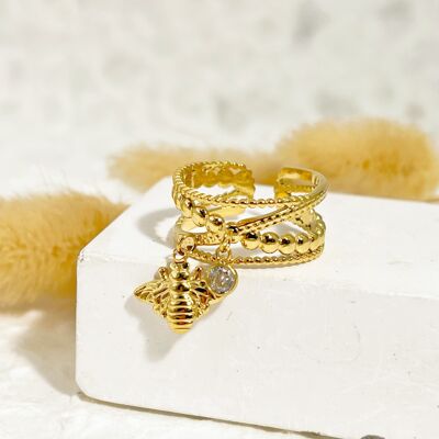 Golden lines ring with bee pendant