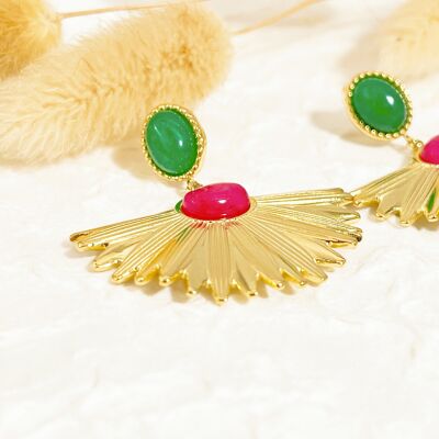 Golden flower earrings with green stone and fuschia