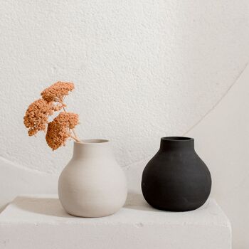 Vase rond en céramique boule Bulles design brut fait main 5