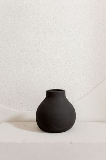 Vase rond en céramique boule Bulles design brut fait main 10