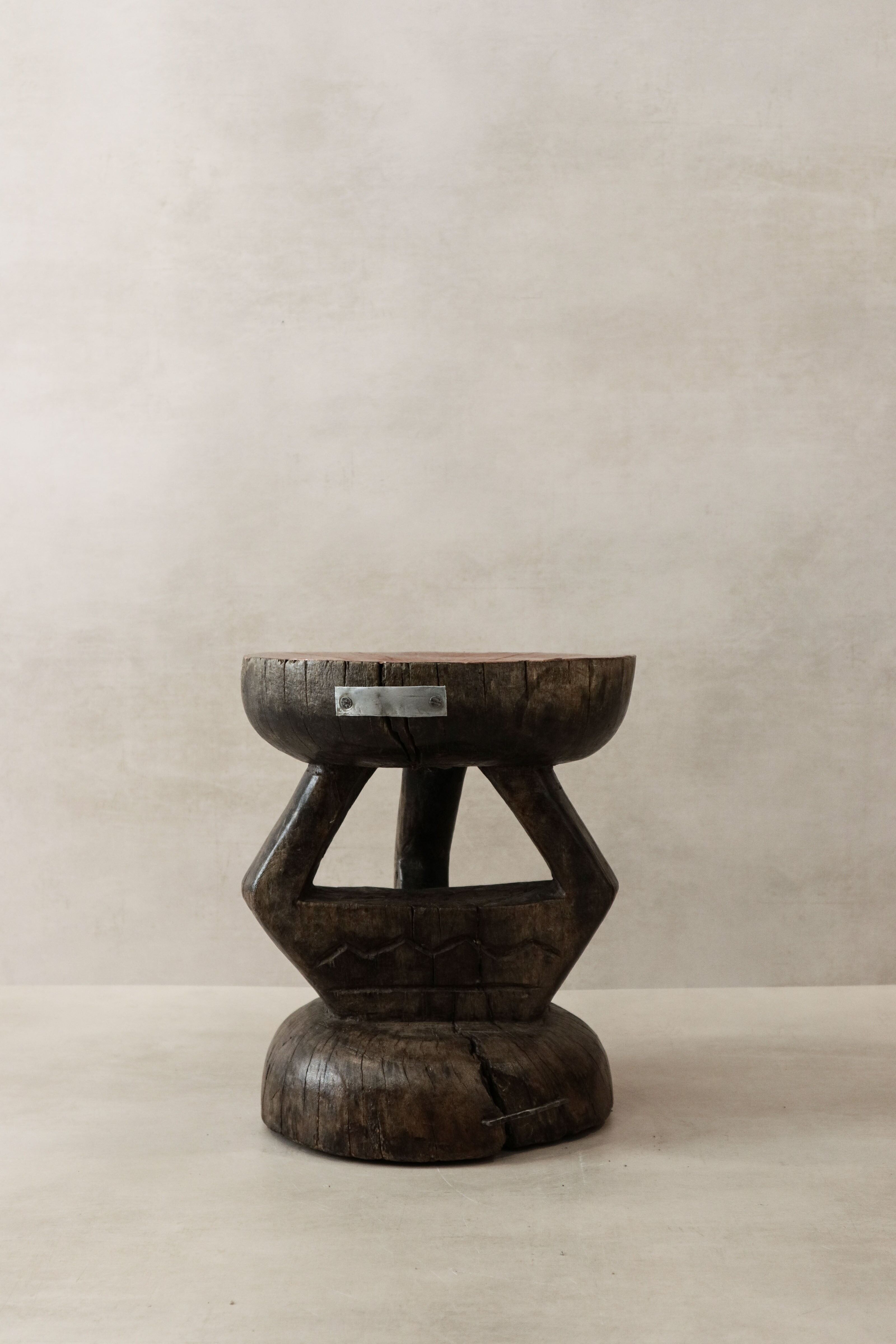 Vintage Tonga Hocker – Kupferplatte – 27.1