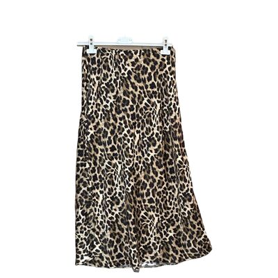 Fluid viscose satin leopard skirt