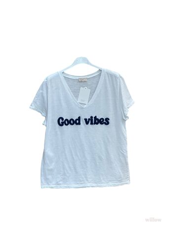 T-shirt Good Vibes brodé 9