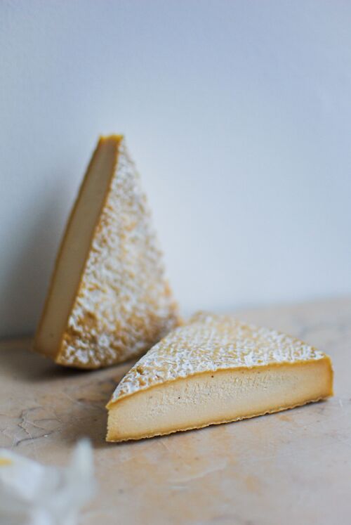 Brito - Brie Style Cashew Based Vegan Cheese