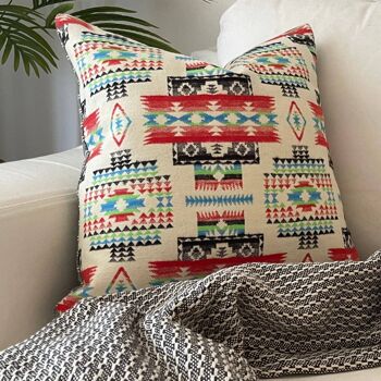 Coussin tribal 18x18 1