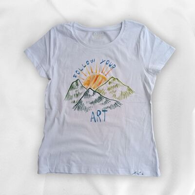 B.WANT.B Black Label T-shirt "Artistic Mountain" Bianca Dipinta a mano Woman