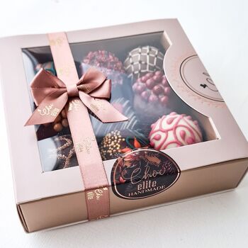 Coffret de chocolats "Joyeux Anniversaire" 9pc 11