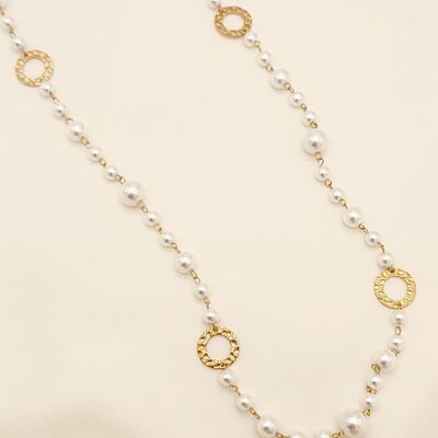Long golden pearl necklace with hammered circles