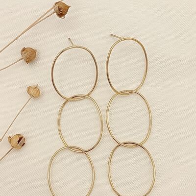 Gold triple oval earrings