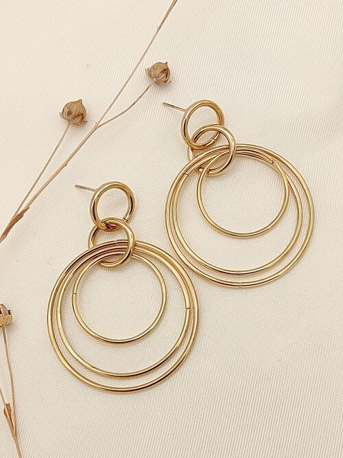 Boucles d'oreilles dorées multi cercles pendants