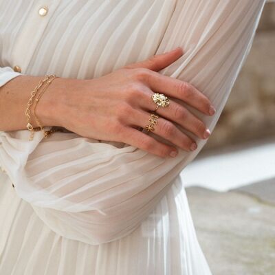 MARGUERITE ring