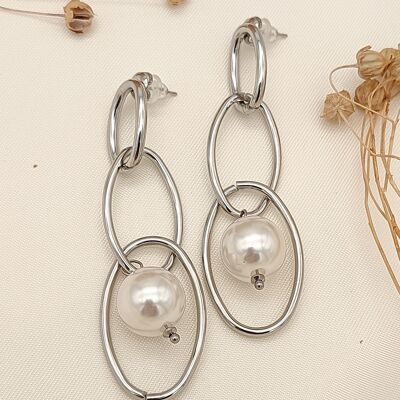 Silver triple oval pearl dangling earrings