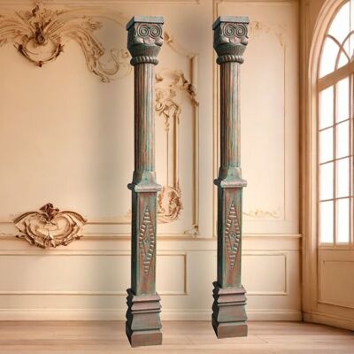 SET OF 2 RECYCLED WOOD COLUMNS HM1817