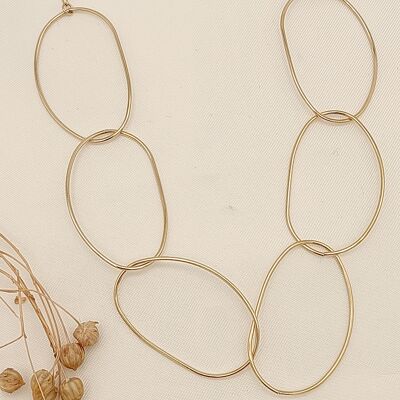 Large oval gold necklace