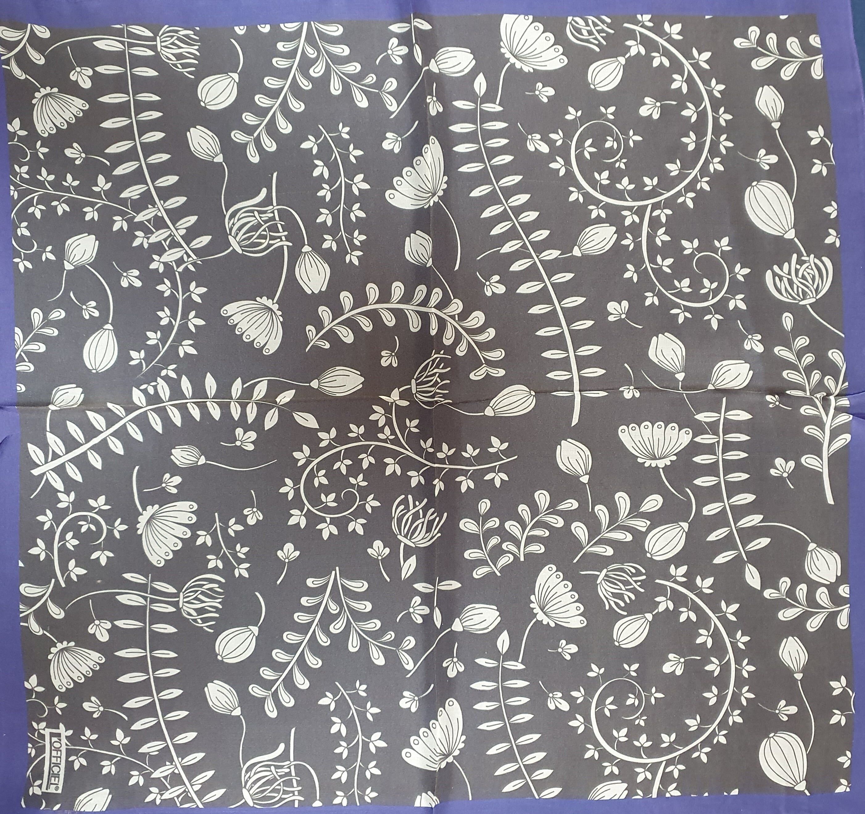 Foulard seta 70X70 colore nero WHITE seta leggera