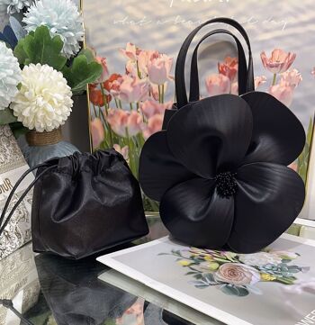 Sac à main à fleurs en cuir végétalien avec sangle en chaîne 21