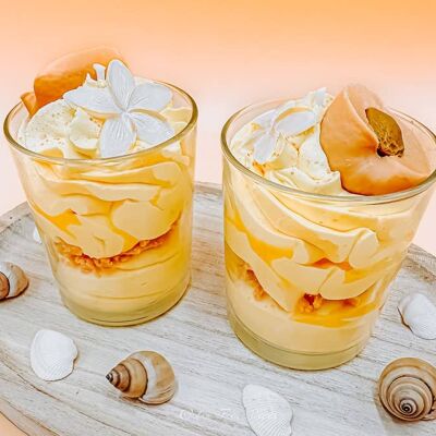 Large gourmet monoï peach Mother's Day candle
