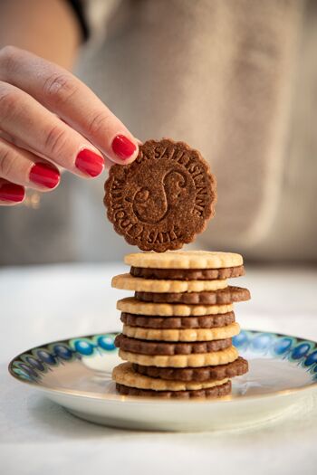 Biscuits sablés tout chocolat - boite métal "Ciel de Paris" 150 g 2