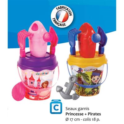 Box 36 Pirate or Princess Filled Buckets 17cm