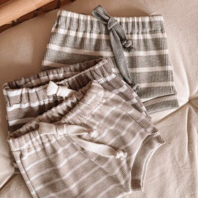 Shorts/righe per neonato
