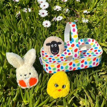 WufWuf Spring Basket : Ensemble de jouets à cache-cache pour chien en forme d'agneau, de lapin et de poussin avec caractéristiques en peluche, couinantes et froissées 2