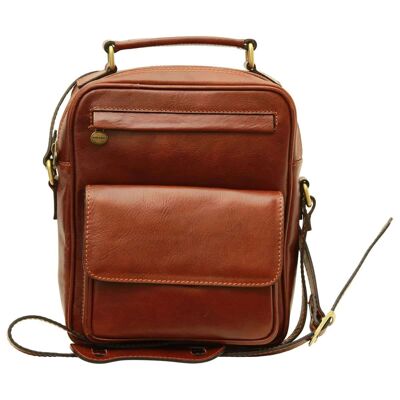 Shoulder bag with front pocket. Brown