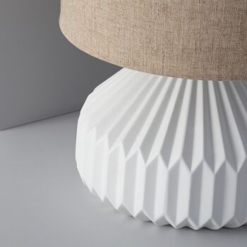 Lampe de table Ledkia en porcelaine et tissu Monduver blanche 5