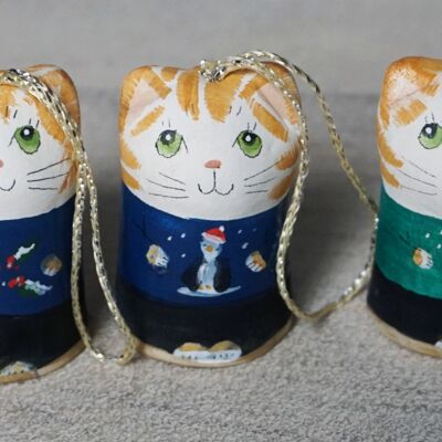 Merryfield Pottery - Cat Christmas Jumper Decorations (b)