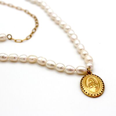 Pearl Pendant Necklace