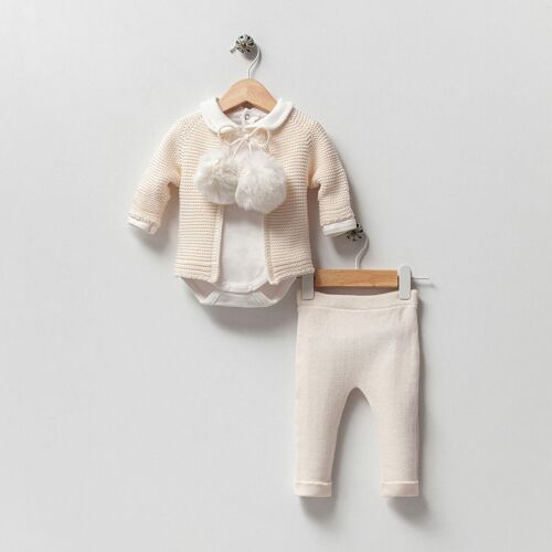 A Pack of Four Sizes 100% Organic Cotton First Year Baby Knitwear Pom Pom Set