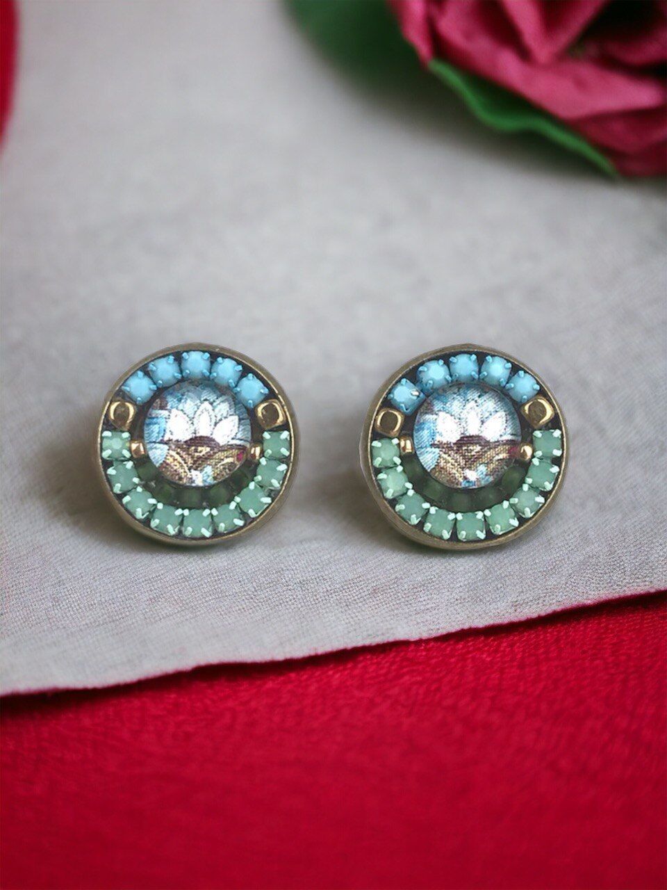 CAPRI-KNOPF-OHRRINGE