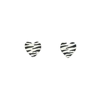 Mini boucles d'oreilles clous coeur imprimé zèbre bois peint à la main 2