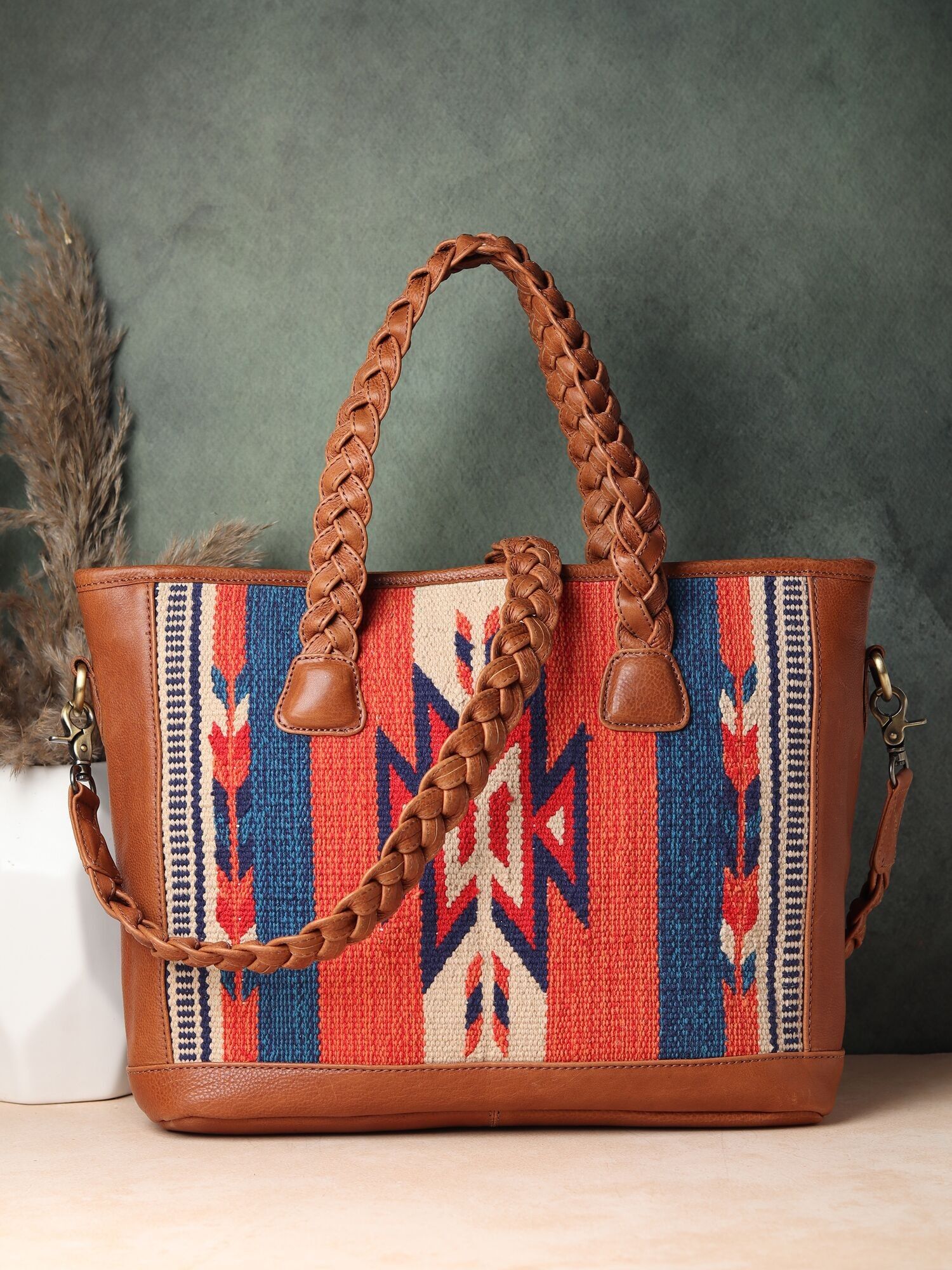 Samah Kilim Tote