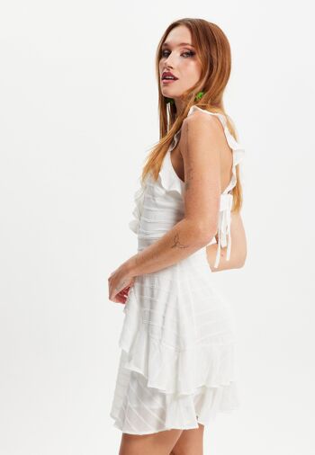 Liquorish Mini-robe d'été texturée superposée à volants - Blanc 3